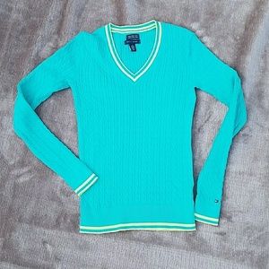 NEW Tommy Hilfiger Vneck spring cable sweater